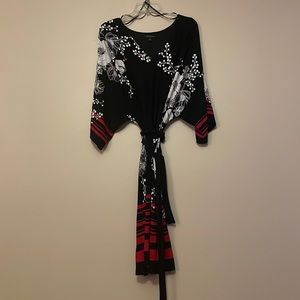 Mid dress black, red, white